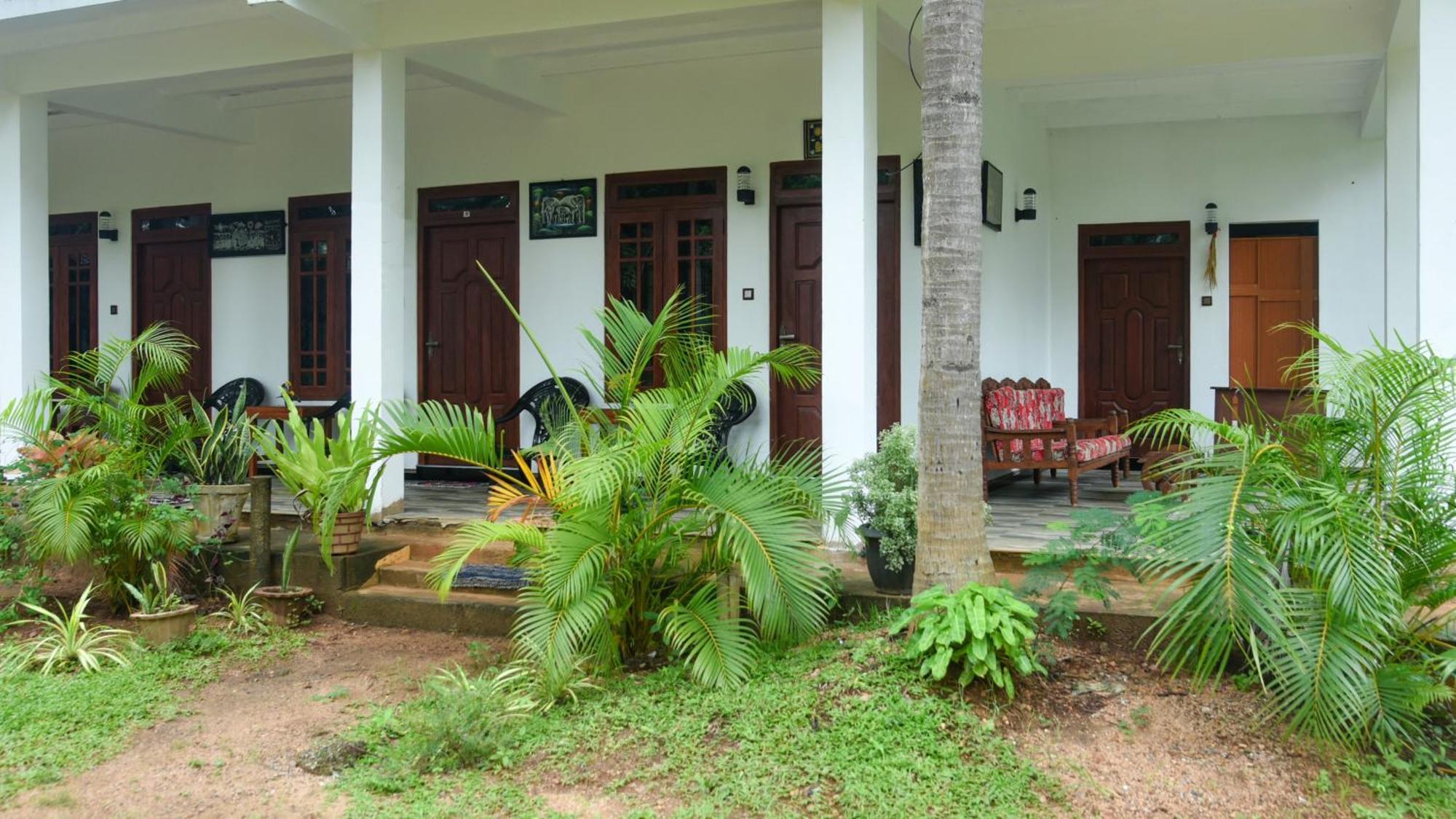 Prem Nadee Homestay Dambulla Exterior photo