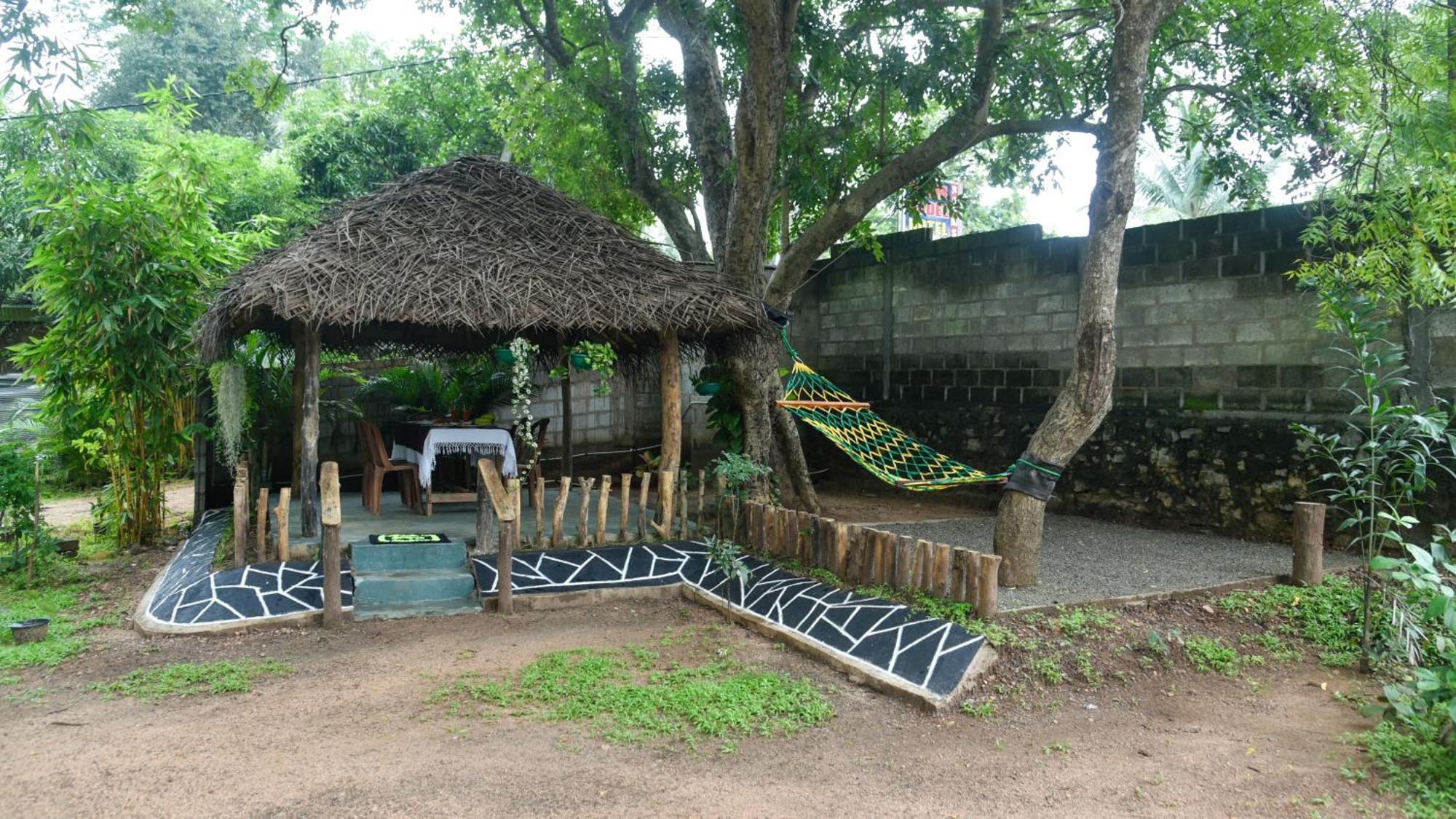 Prem Nadee Homestay Dambulla Exterior photo